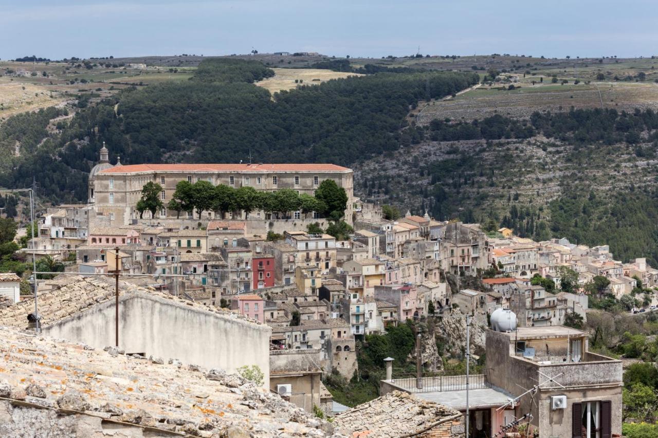 Appartamenti Centro Storico Ragusa Esterno foto